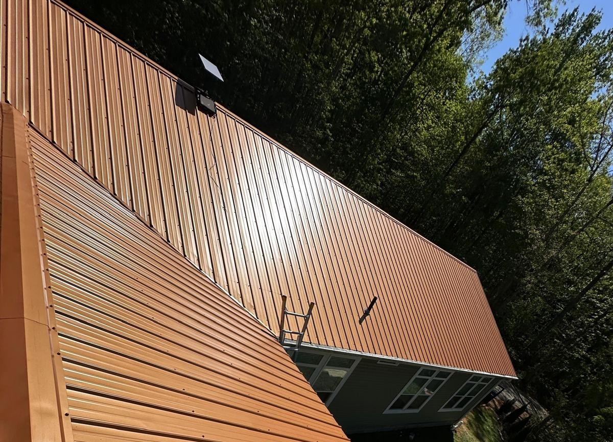 Metal roofing Loudon County TN installation on a residential property